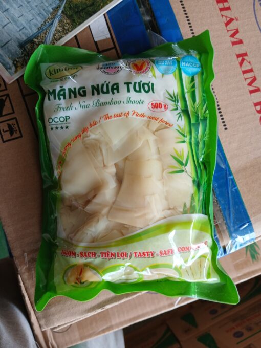 Măng lá nguyên cây
