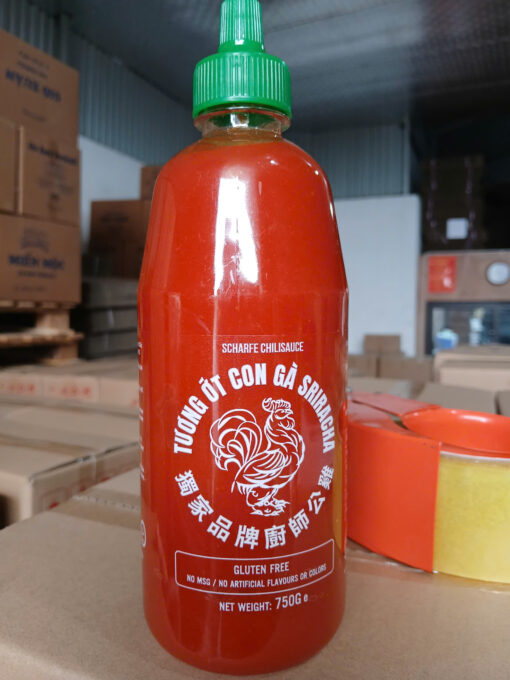 Tương ớt Gà Việt